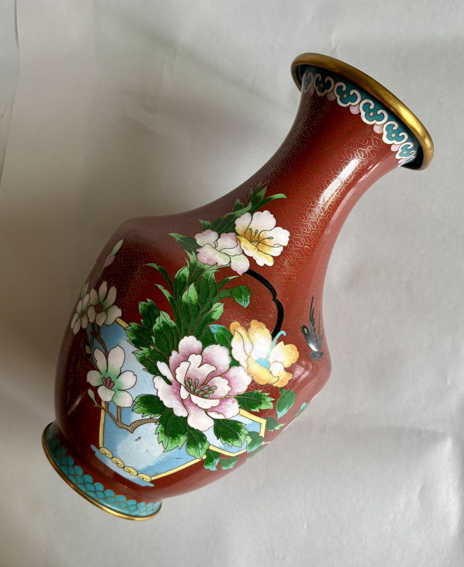 Vintage Chinese Red Cloisonné Flower And Bird Vase 