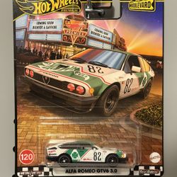 Hotwheels Premium Boulevard #120 Alfa Romeo GTV6 3.0