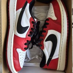 Jordan 1 Low Chicago