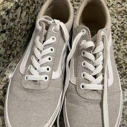 Vans Shoes For Women 
