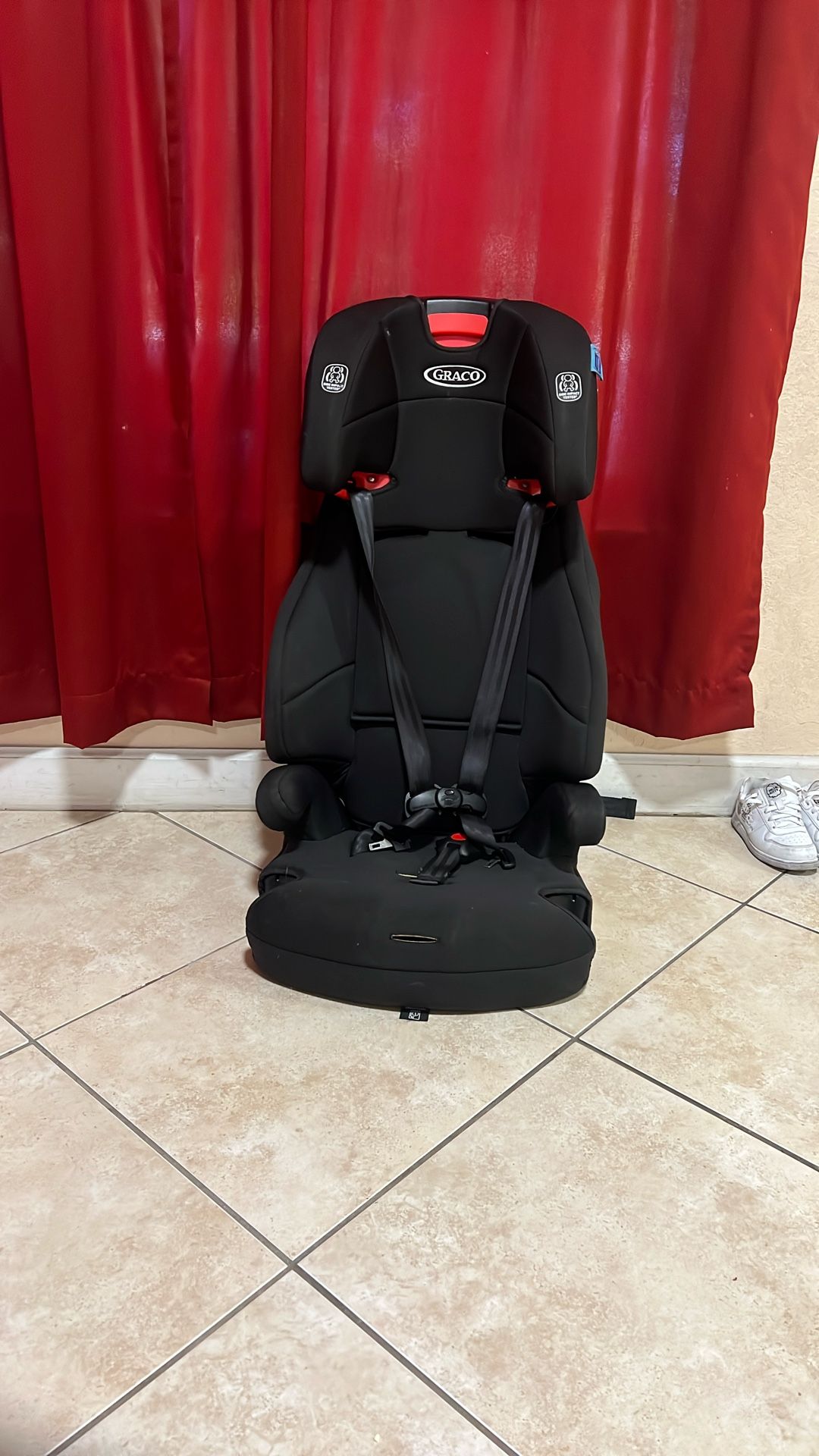 Tranzitions 3-in-1 Harness Booster Car Seat - Proof