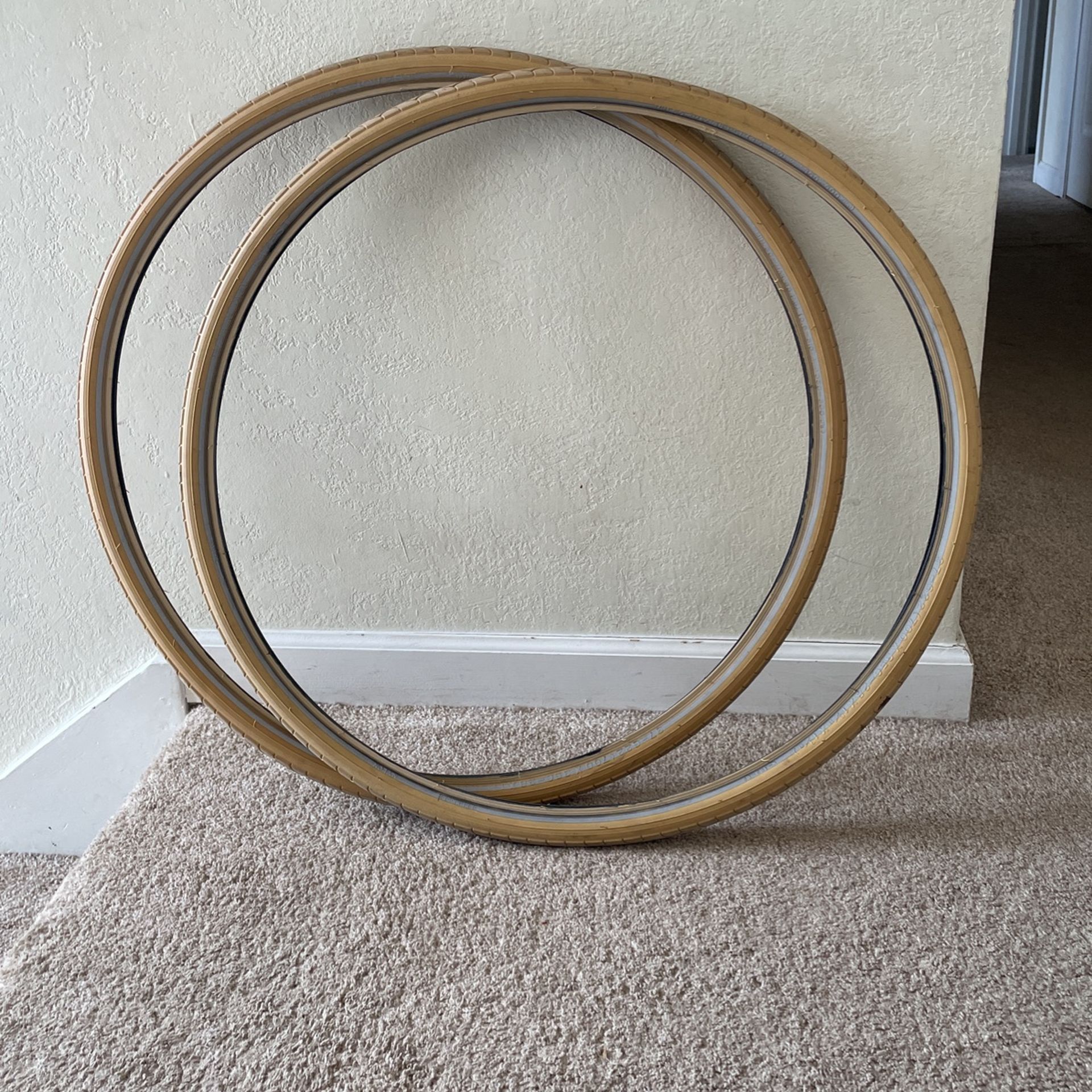 Bicycle Tires 700cc X 35c - Kenda Kwest