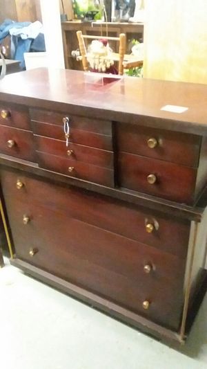 New And Used Dressers For Sale In Winston Salem Nc Offerup