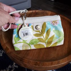 Ladies New Wristlet 