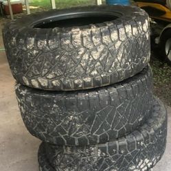 Nitto Ridge Grappler Tires 35X12.50R20LT