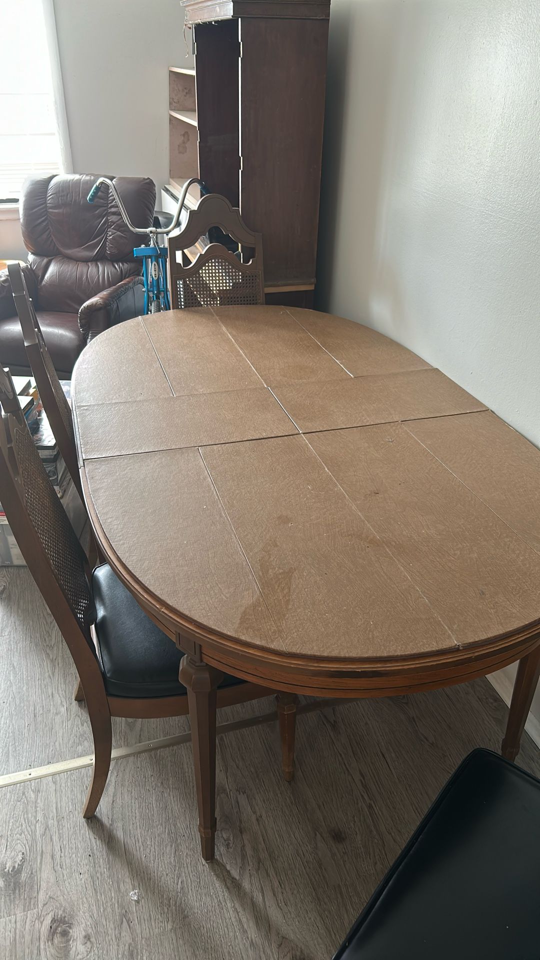 Dinning Room Table