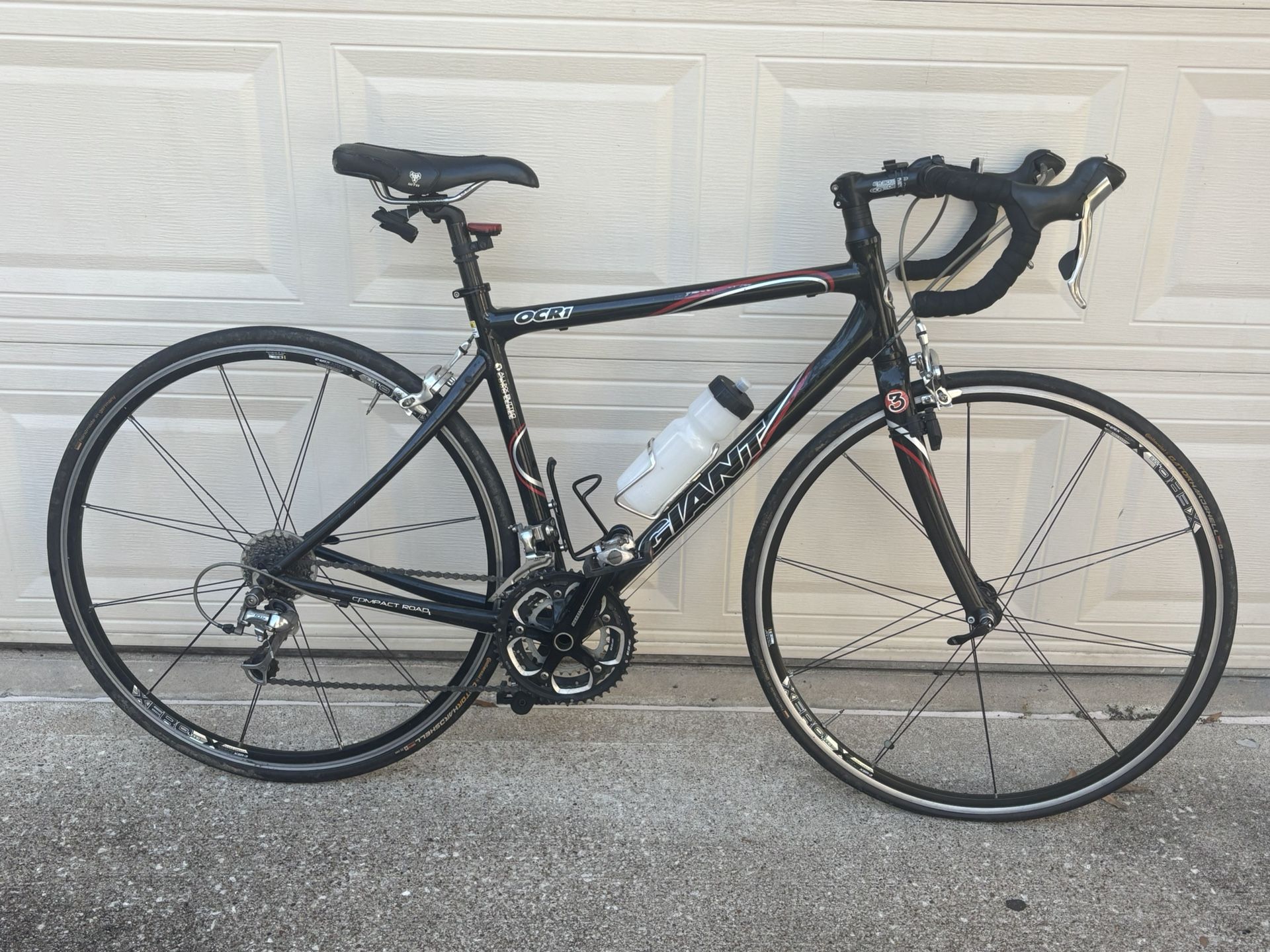 Giant OCR1 Road Bike - $200