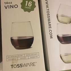 $10 For Both Boxes Toss Ware Vino Plastic Cups Brand New In Plastic 