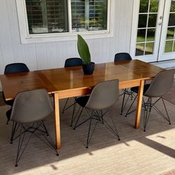 Mid Century Danish Draw Leaf Dining Table in Solid Teak by Ansager Mobler 