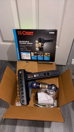 CURT 14,000-lb Capacity Trailer Hitch Ball Mount