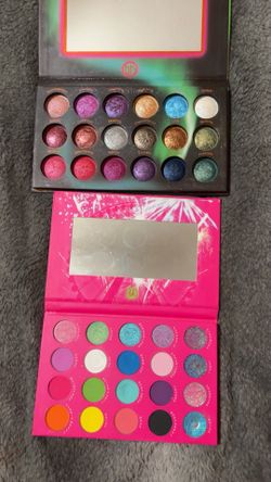 Eyeshadow Palettes 