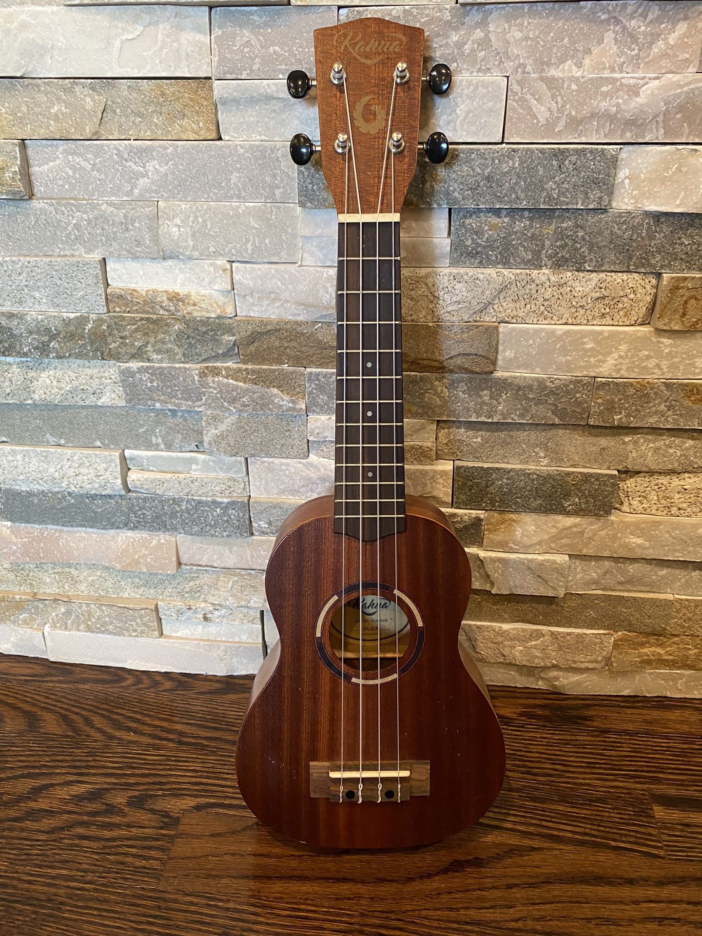 KAHUA UKELELE