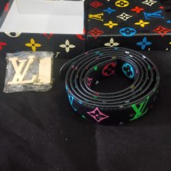 Luis Vuitton Vintage Belt New Condition