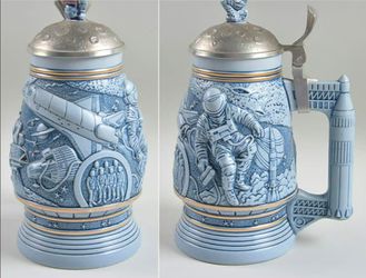VINTAGE CONQUEST OF SPACE STEIN AVON BEER