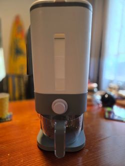 Rice dispenser
