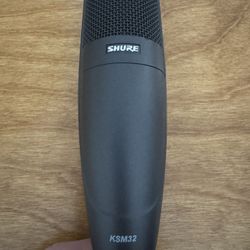 Shure KSM32 Microphone : Mint Condition  