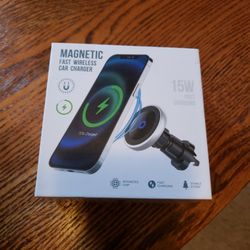 Magnet Fast Wireless  Car Charger 