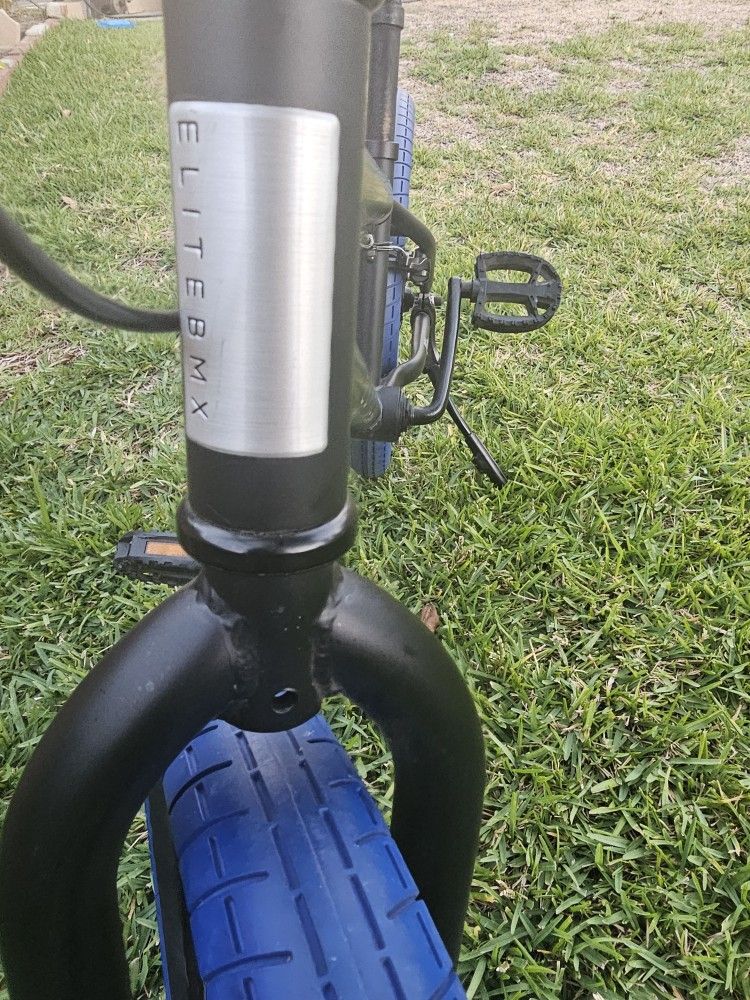 Elite Bmx Bike