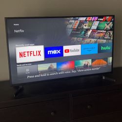 Insignia - 43” 4K UHD Smart Fire TV