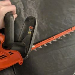 Black N Decker Saw