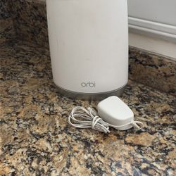 NETGEAR Orbi 750 Series AX4200 Tri-Band Mesh Wi-Fi 6 Router RBR750 White