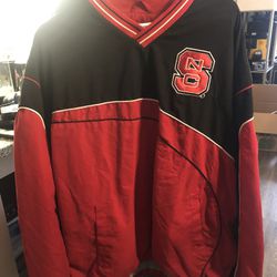 NC State Wolfpack Pullover Windbreaker XL