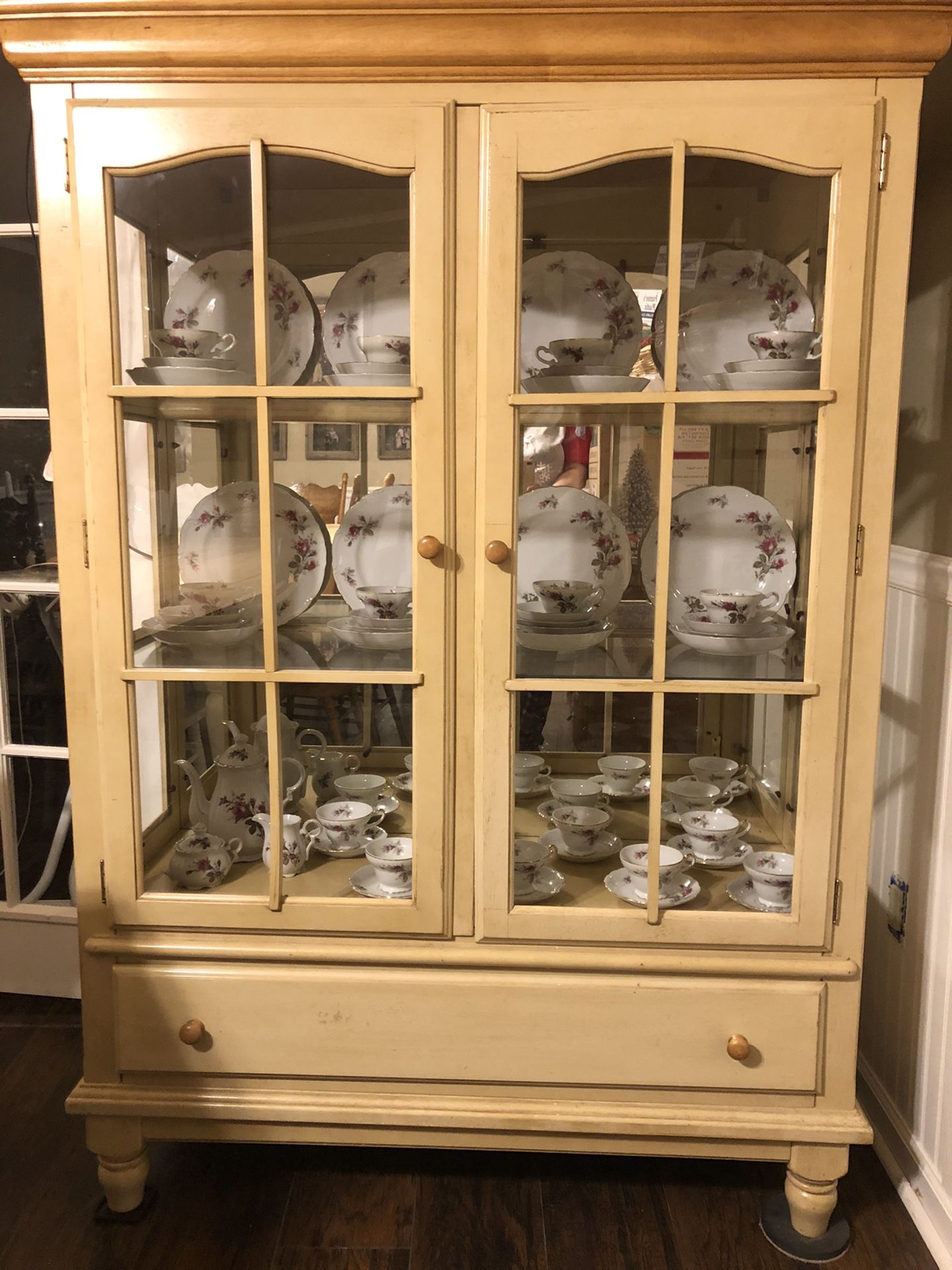 China Hutch