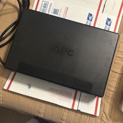 APC Back Ups NA 1080 - Power 