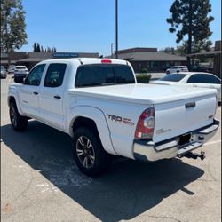 TACOMA HARD TOP BED COVER