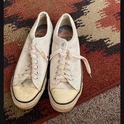 Men’s Vintage Converse From The 1970s  Size 11
