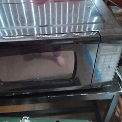 Countertop microwave