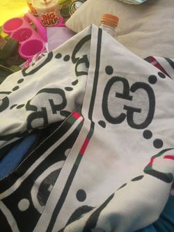 gucci scarf