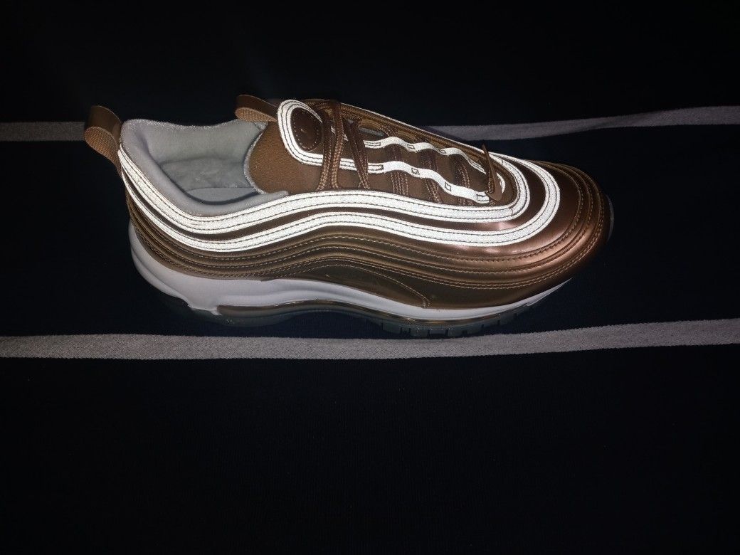 Air Max Women's Size 8.5