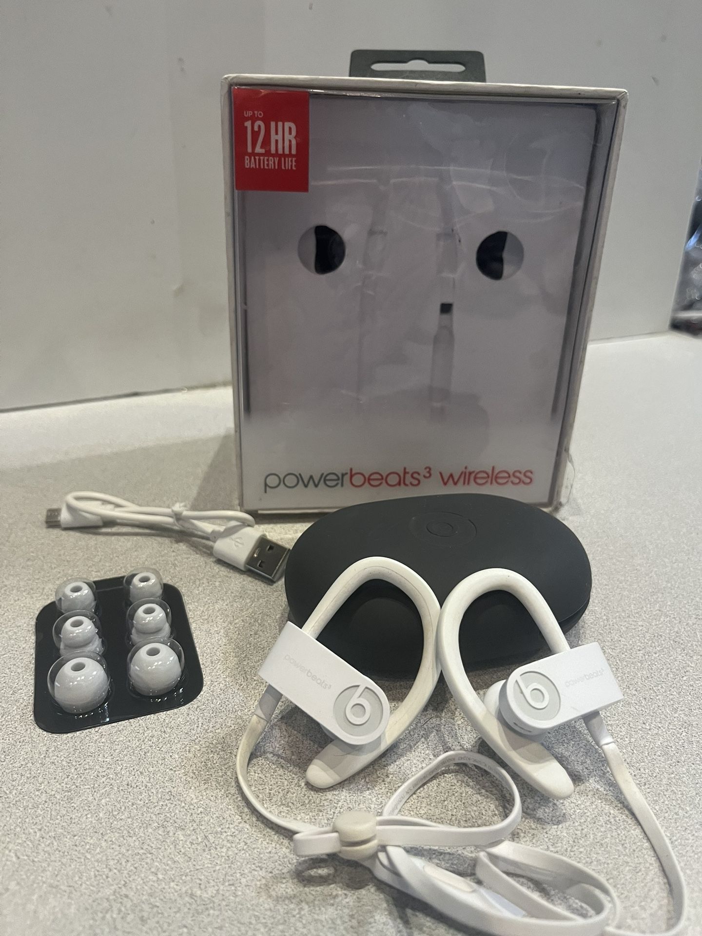 Beats By Dr.Dre Powerbeats 3 Wireless Headphones In-Ear Bluetooth Headphones -White 