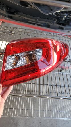 2015 Hyundai Sonata Tail light
