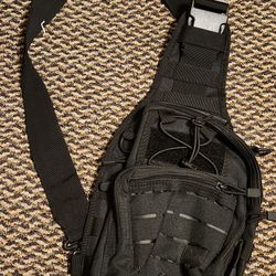 MILITARY SLING BAG