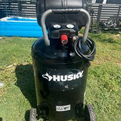 Husky
1.7 HP, 200 PSI, 30 Gal., 5.1 SCFM 90 PSI, Single-Stage, Oil Free Portable Vertical Electric A