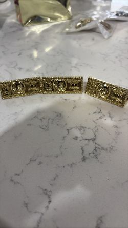 Two finger ring 100$ bill