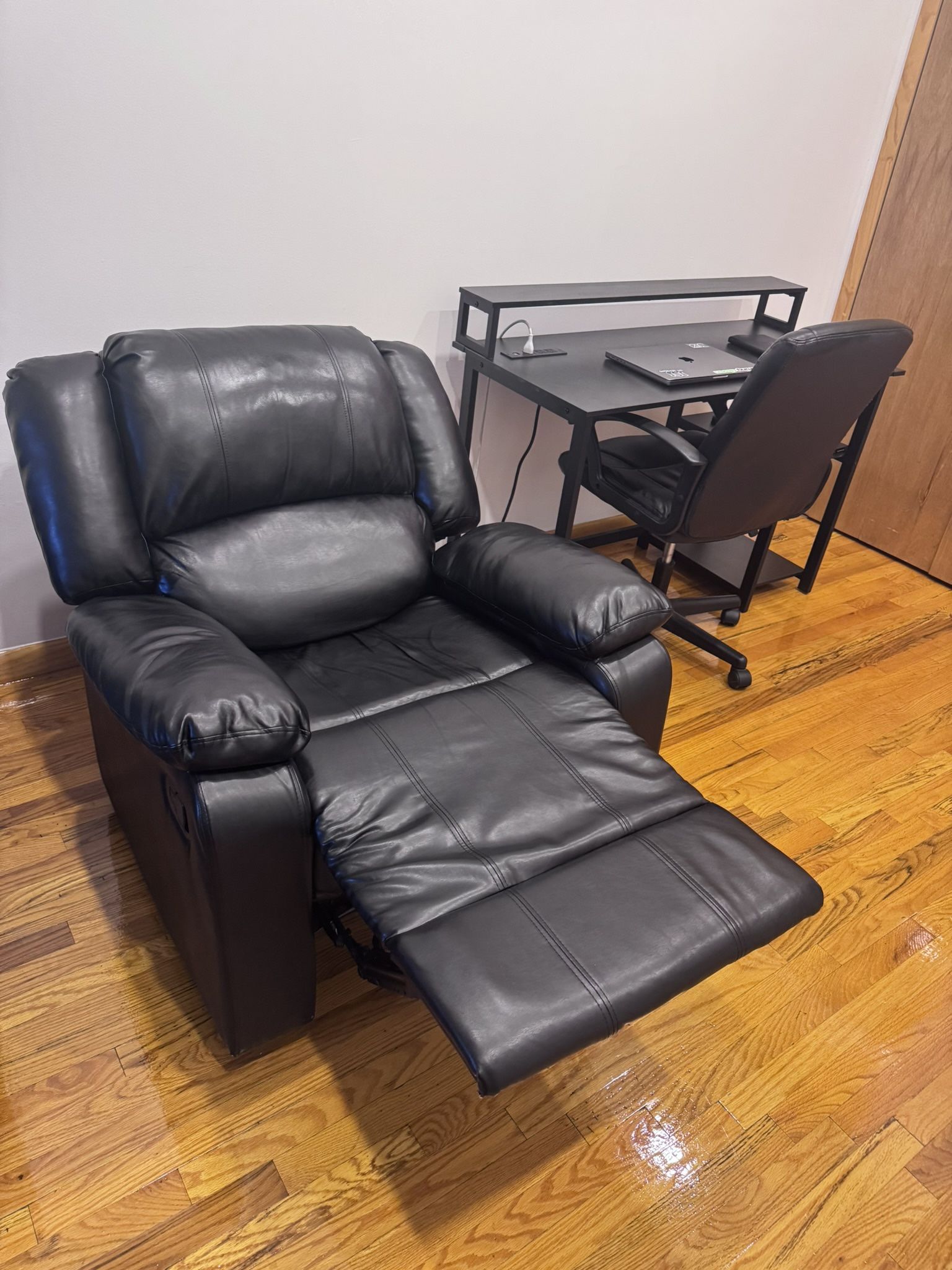 Recliner