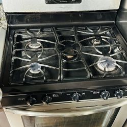 Used Frigidaire Range 30 in. 5 Burner 