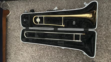 Giardinelli GTB-300 Student Trombone