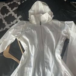 Columbia MEDIUM White Jacket