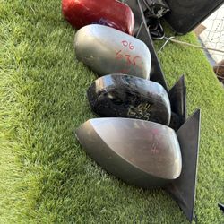 2004-2006 G35 R Side Mirrors 
