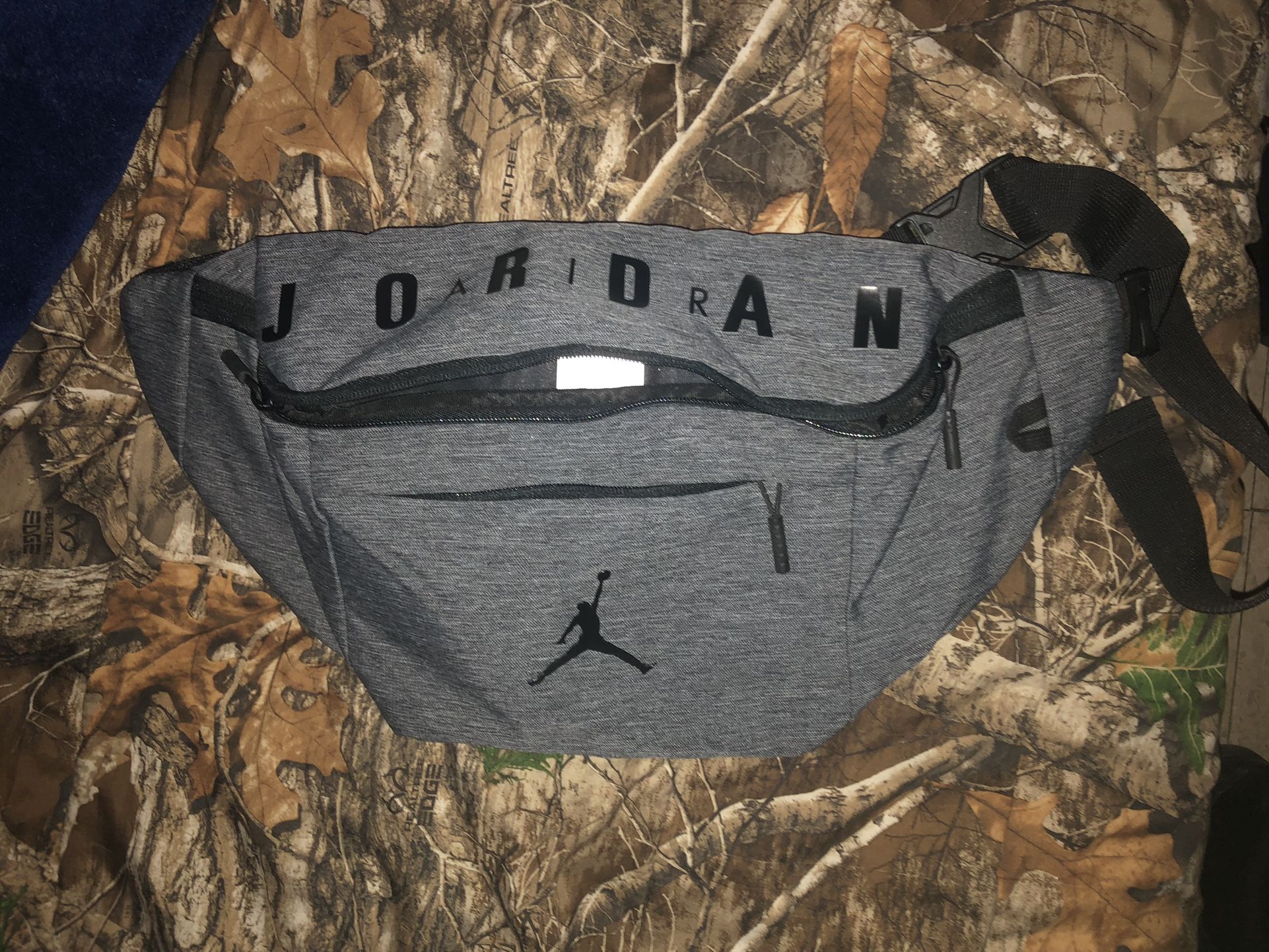 Nike Air Jordan Crossbody Bag Fanny Pack Hip Waist Belt Black And Grey