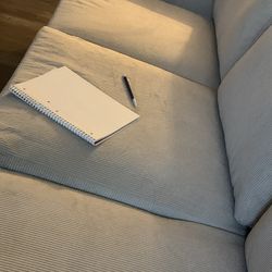 Brand new couch sill in box ——