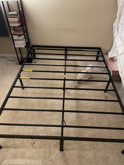Queen Size Black Metal Platform Bed