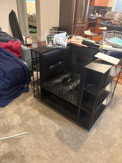 Bookcase chair