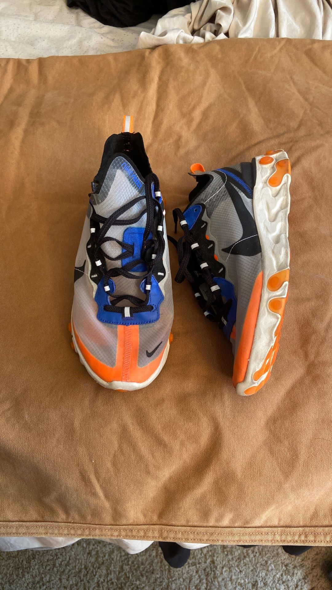 Nike react Element 87 Size 9.5