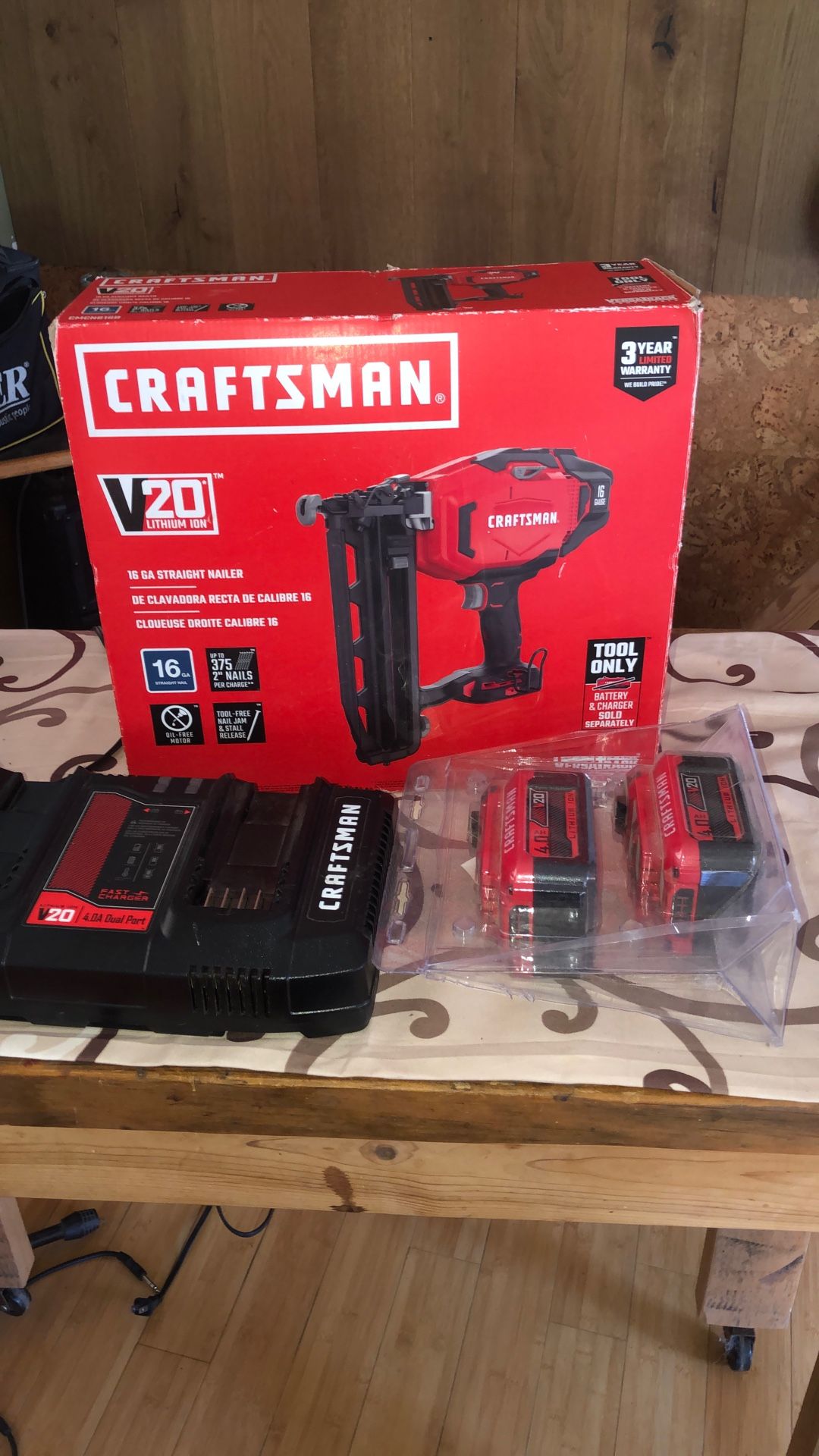 Craftsman V20 Lithium 16 Gauge Nailer