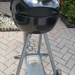 Electric barbecue grill with cover
